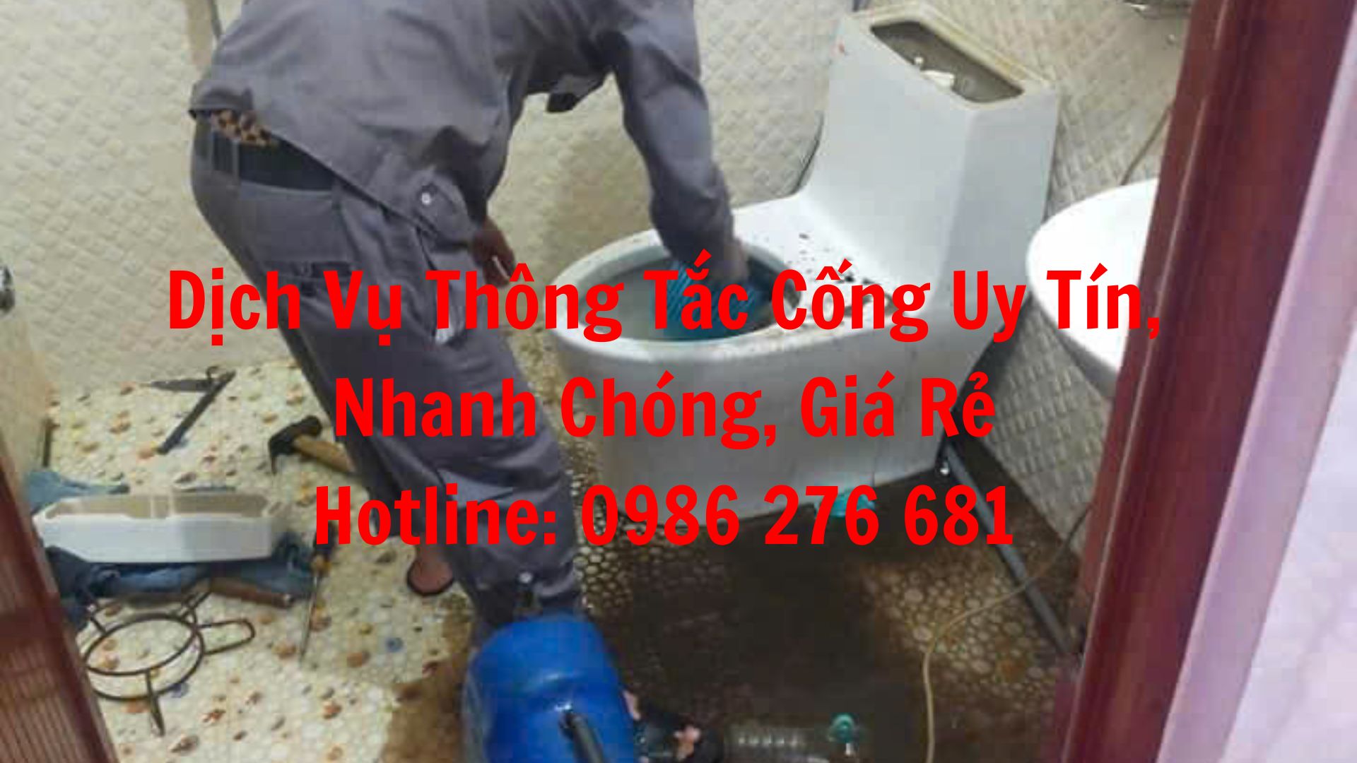 Nhân viên hút bể phốt chuyên nghiệp xử lý nhanh gọn sạch sẽ tại Hà Nội